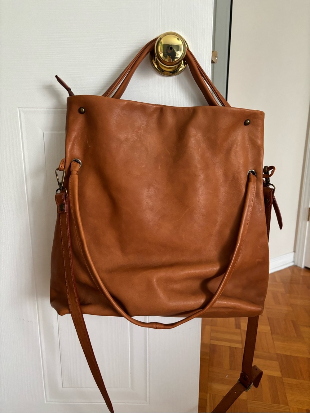 Everyday Cognac Leather Tote Bag - Women